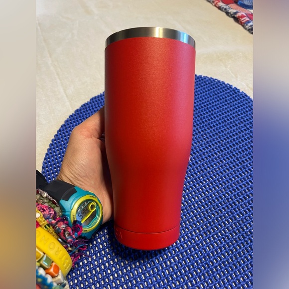 EUC Orca Red Stainless Steel 16oz Chaser Tumbler - Picture 1 of 10